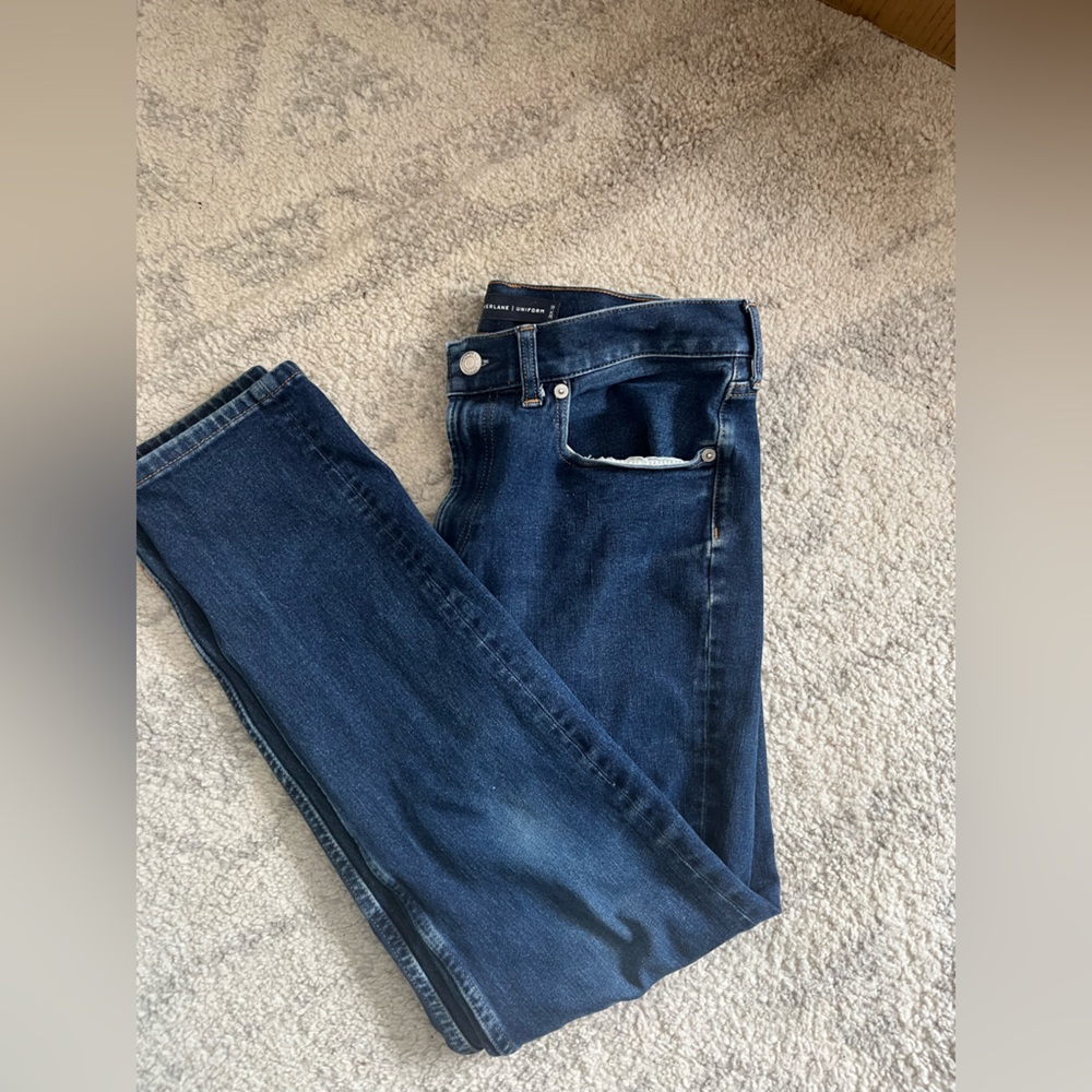 Everlane Women’s Slim Jeans in Dark Blue Denim